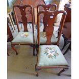 3 EARLY 20TH CENTURY MAHOGANY DINING CHAIRS ON SHAPED SUPPORTS