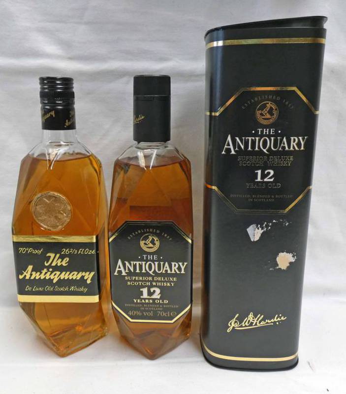 2 BOTTLES THE ANTIQUARY DE LUXE BLENDED WHISKY, ONE 12 YEAR OLD: 70CL 40% VOL.