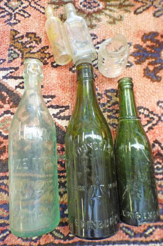 ALEXANDER'S MONTROSE BOTTLE, WILLIAM YOUNGER & CO. - Image 2 of 2