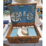 SIRRAM WICKER PICNIC BASKET WITH CONTENTS