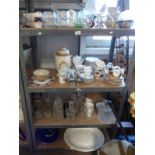 LARGE SELECTION OF VARIOUS GLASSWARE, PORCELAIN TEA WARE,