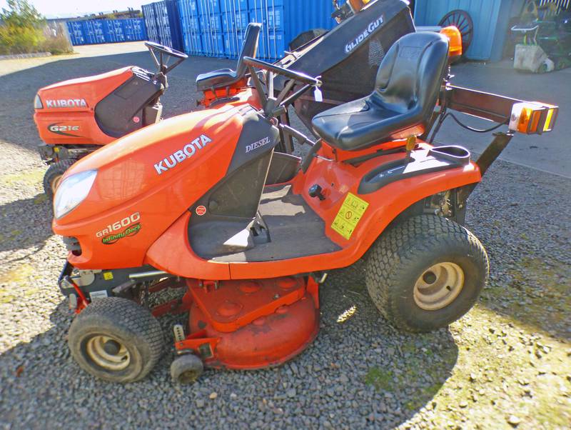 KUBOTA GR1600 RIDE-ON LAWNMOWER 1D-42-2 (SP17 FOF) (42"DECK) - PLUS VAT