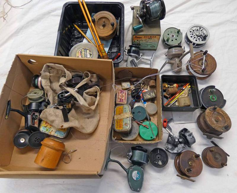 LOT WITHDRAWN SELECTION OF SPINNING REELS, WOOD AND BRASS REELS 3 5/8 INCH THE COMPETITOR REEL,