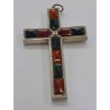 LATE 19TH OR EARLY 20TH CENTURY UNMARKED SCOTTISH SILVER AGATE SET CROSS PENDANT - 8CM LONG