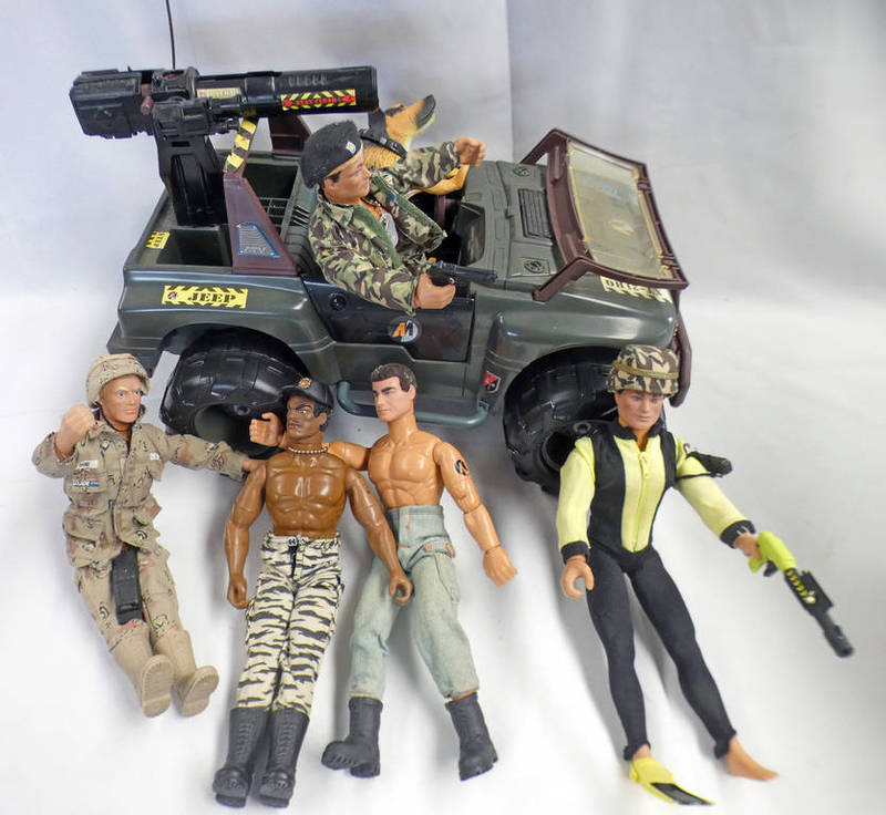 SELECTION OF ACTION MAN FIGURES TOGETHER WITH VARIOUS ACCESSORIES AND VEHICLES