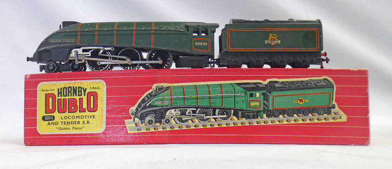 HORNBY DUBLO 2211 00 GAUGE (2-RAIL) BR GREEN 4-6-2 'GOLDEN FLEECE' 60030 STEAM LOCOMOTIVE & TENDER.