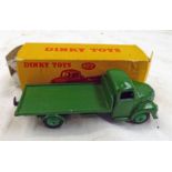 DINKY TOYS 422 - FORDSON THAMES FLAT TRUCK.