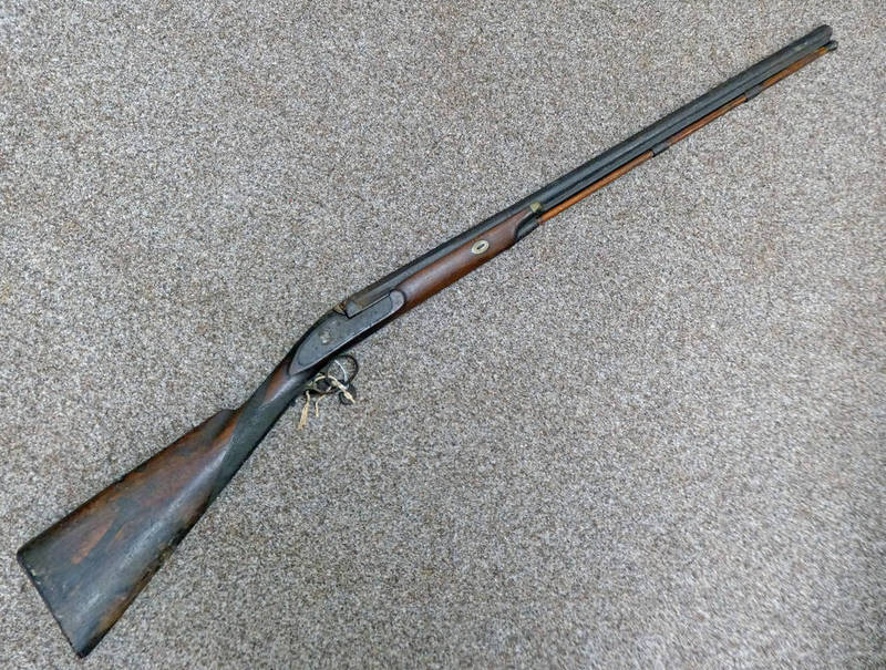 PERCUSSION SPORTING GUN WITH 76CM LONG TWO-STAGE BARREL,