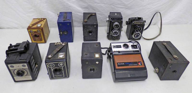 SELECTION OF 10 CAMERAS INCLUDING SIX-20 BROWNIE D, KODAK EK100 INSTANT CAMERA,