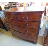 19TH CENTURY MAHOGANY BOW FRONT CHEST OF 2 SHORT OVER 3 LONG DRAWERS 105CM TALL X 103CM WIDE