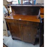 19TH CENTURY MAHOGANY CHIFFONIER WITH BRASS GALLERY TOP OVER DRAWER & 2 PANEL DOORS ON REEDED