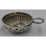 19TH CENTURY FRENCH SILVER WINE TASTER WITH CIRCULAR HANDLE & FLORAL DECORATION - 78G