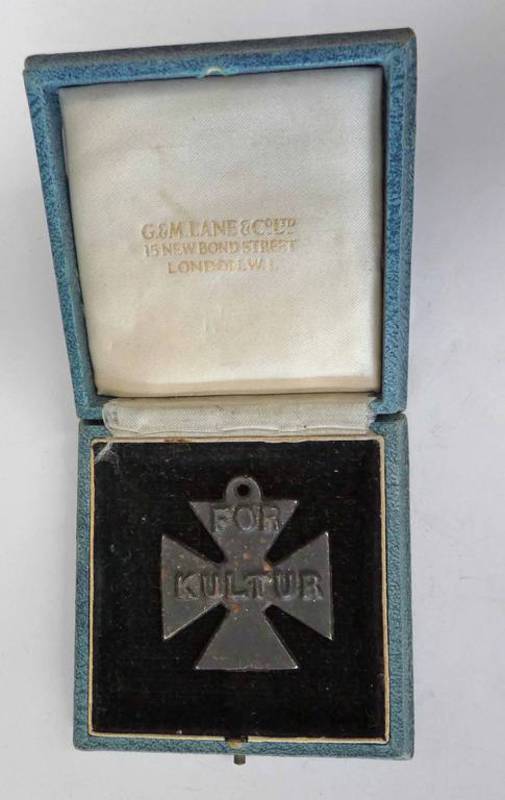 WW1 BOMBARDMENT OF HARTLEPOOL BRITISH PROPAGANDA 'FOR KULTUR' IRON CROSS MEDAL