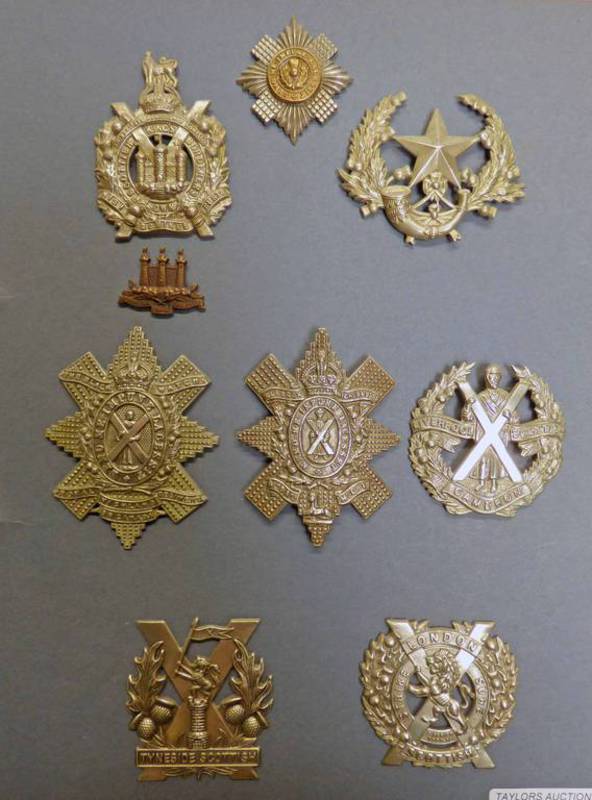 9 CAP BADGES TO INCLUDE LONDON SCOTTISH TYNES SIDE SCOTTISH, GLASGOW HIGHLANDERS 9TH BATN. H.L.I.