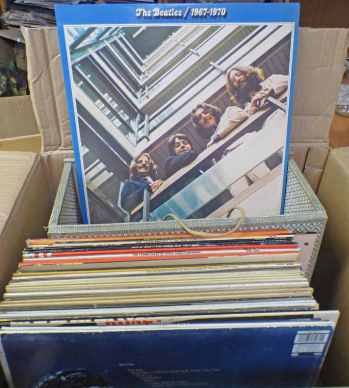 SELECTION OF RECORDS TO INCLUDE BEATLES, ABBA,