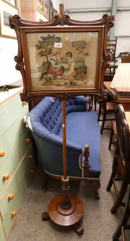 19TH CENTURY MAHOGANY POLE SCREEN WITH TAPESTRY PANEL 152CM TALL