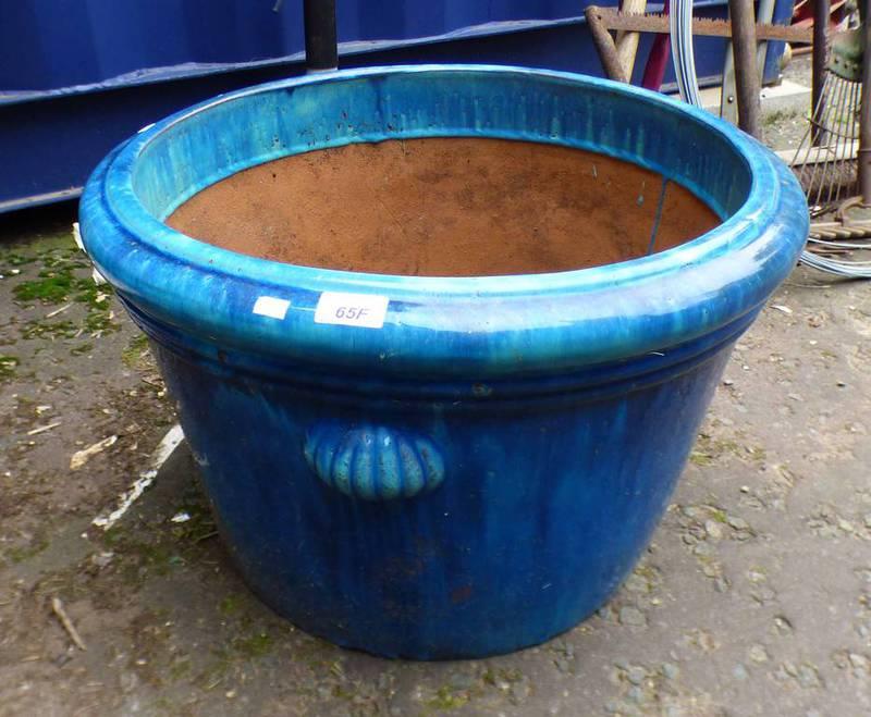 LARGE GLAZED POTTERY GARDEN PLANTER,