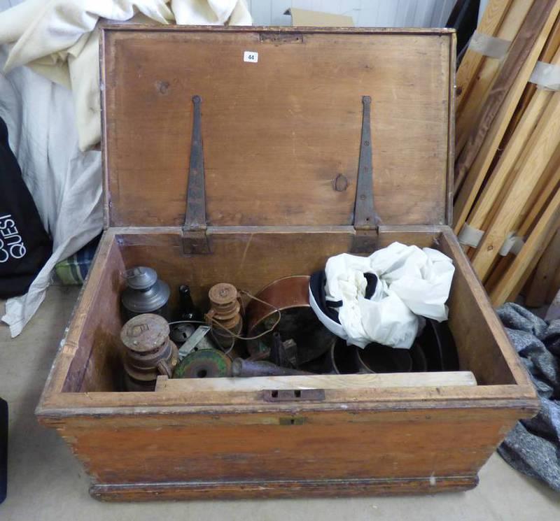 PINE BOX OF TILLY LAMPS, CAST IRON POTS,