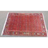 EASTERN RUG WITH MAROON DECORATION 197 X 129 CM