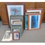 LARGE SELECTION OF VARIOUS SIZED FRAMES, PRINTS & OIL PAINTINGS,