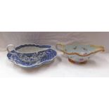 19TH CENTURY PEARLWARE BLUE & WHITE DISH & 2 19TH CENTURY SAUCEBOATS