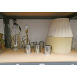 5 PEWTER TANKARDS & 2 TABLE LAMPS ON 1 SHELF