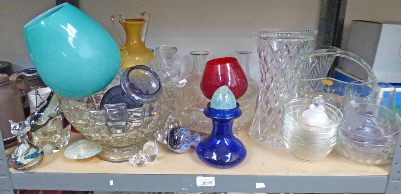 LARGE SELECTION GLASSWARE INCLUDING BOWLS, DECANTERS,