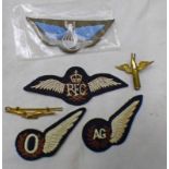 6 VARIOUS RAF/RFC/PARAS BADGES