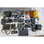 SELECTION OF VARIOUS CAMERAS TO INCLUDE BROWNIE REFLEX, KERSHAW EIGHT - 20 PENGUIN,