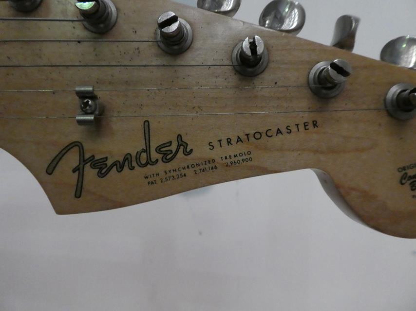 Fender Stratocaster Guitar (1963) serial no.L17506 on four screw plate, black sunburst finish with - Image 17 of 22