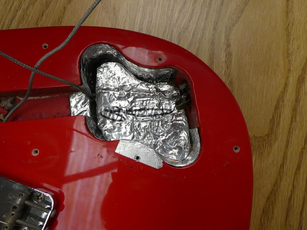 Fender Telecaster Custom Guitar (1975) serial no.650693 stamped on three screw neck plate, red - Image 9 of 18