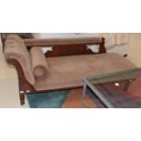 An oak framed chaise longue