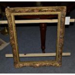A giltwood picture frame circa 1900, overall 66cm by 82cm, aperture 64cm by 49cm