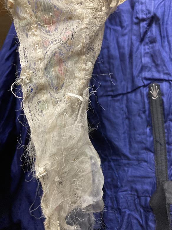 19th Century Ladies' Two Piece Costume, comprising a blue silk bodice with woven buttons to the - Image 2 of 12