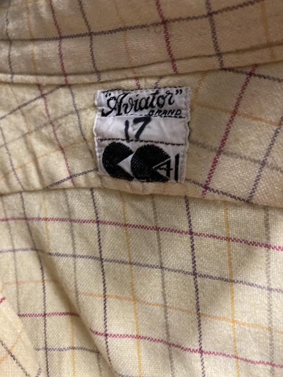 Circa 1940s Costume Bearing the CC41 Label, comprising a brown wool jacket with three button - Image 4 of 7