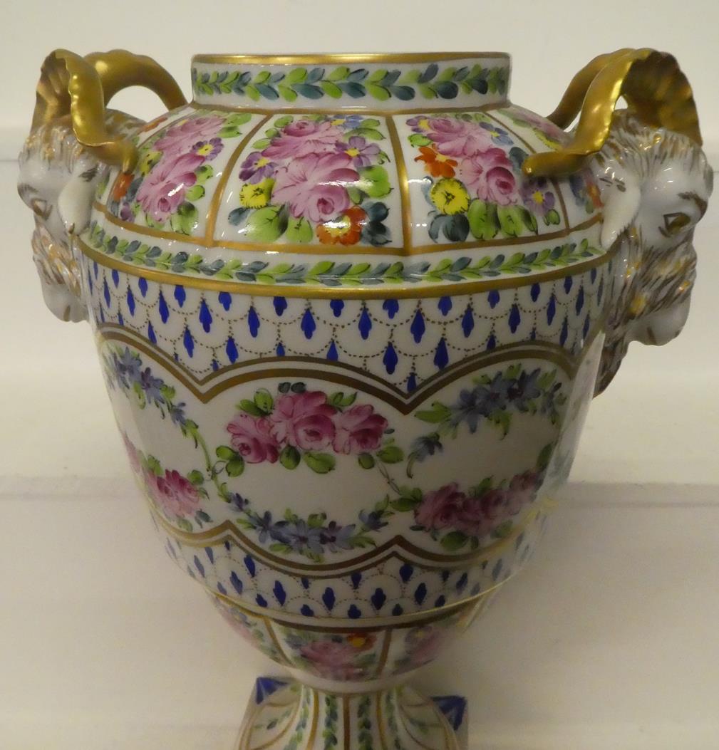 A 20th century Dresden Neo-Classical style jardiniere 22cm and rose jar 38cm, both ornamented with - Image 36 of 38