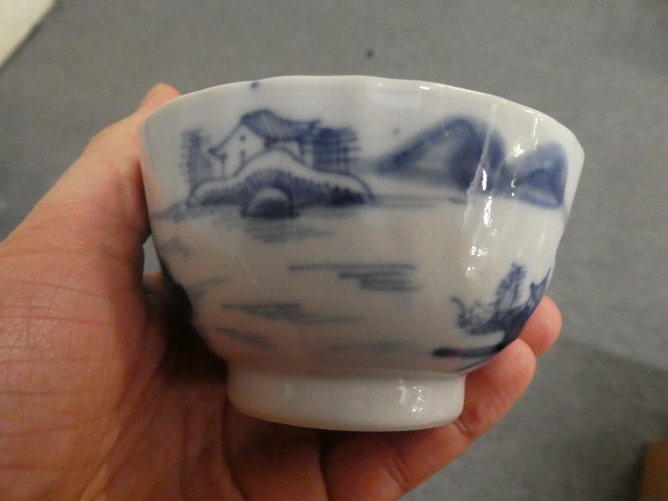 A small pair of Japanese blue and white finger bowls, signed, together with a quantity of similar - Image 13 of 42