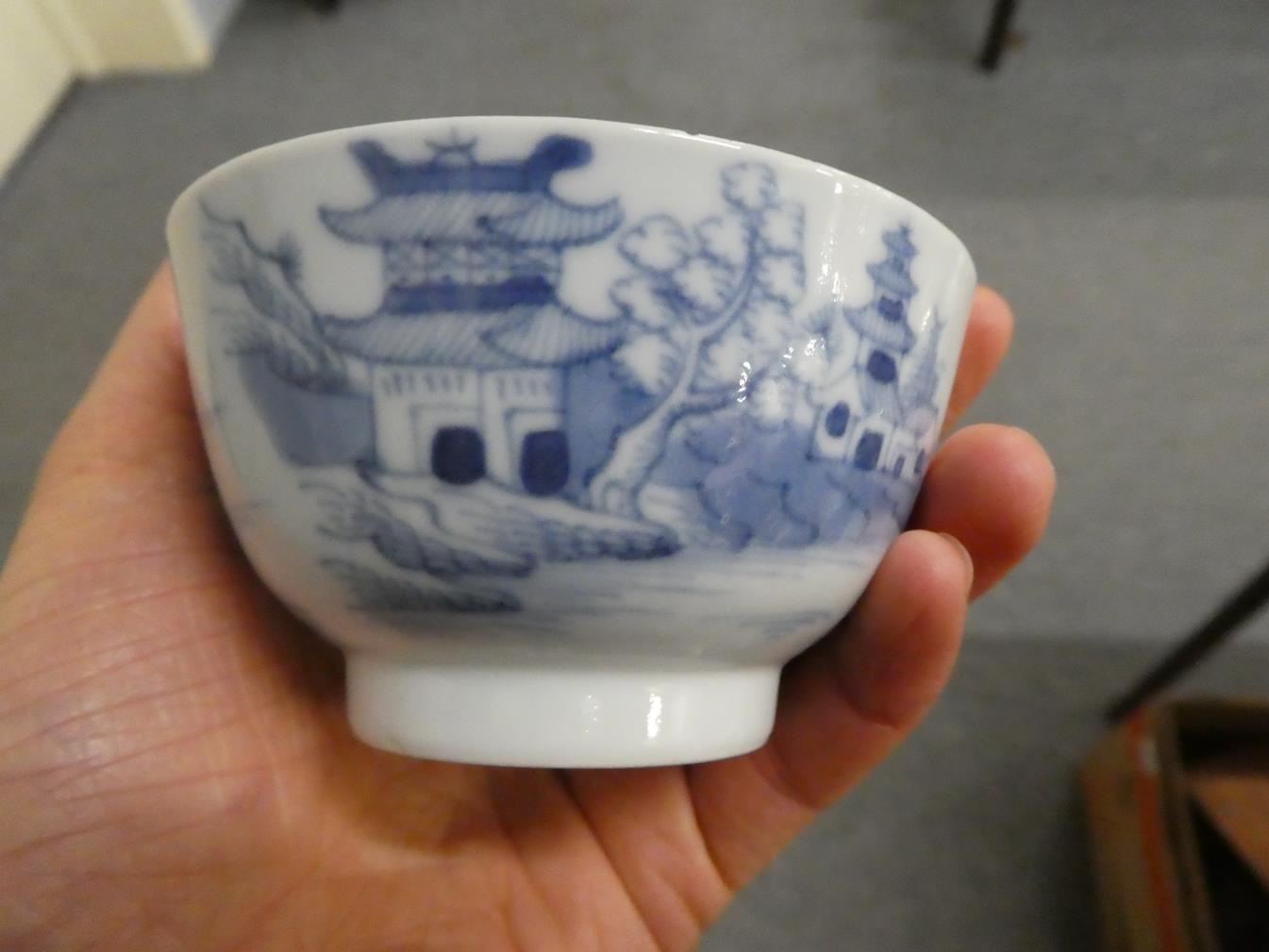 A small pair of Japanese blue and white finger bowls, signed, together with a quantity of similar - Image 22 of 42