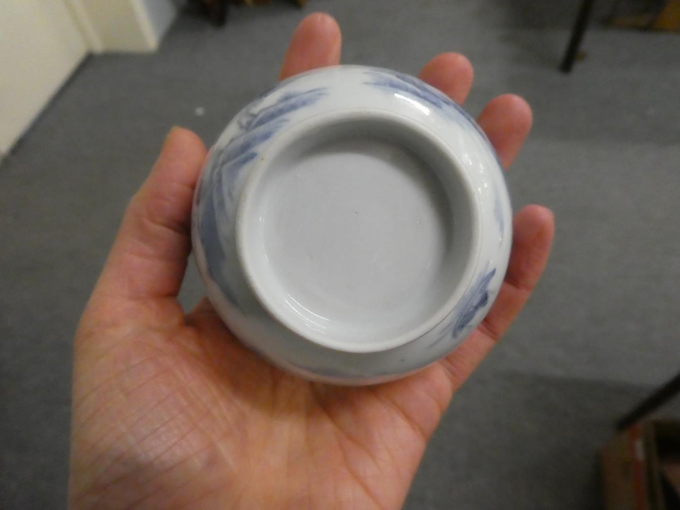 A small pair of Japanese blue and white finger bowls, signed, together with a quantity of similar - Image 21 of 42