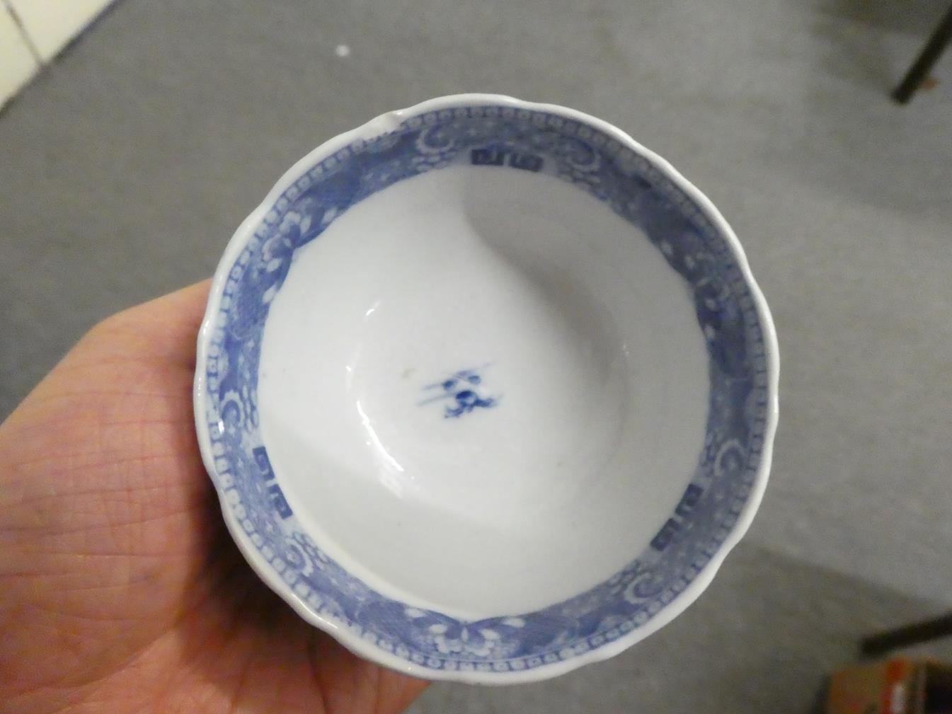 A small pair of Japanese blue and white finger bowls, signed, together with a quantity of similar - Image 19 of 42