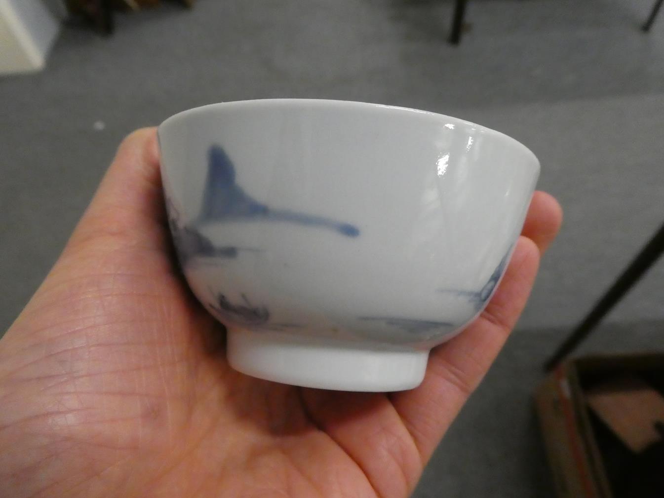 A small pair of Japanese blue and white finger bowls, signed, together with a quantity of similar - Image 23 of 42