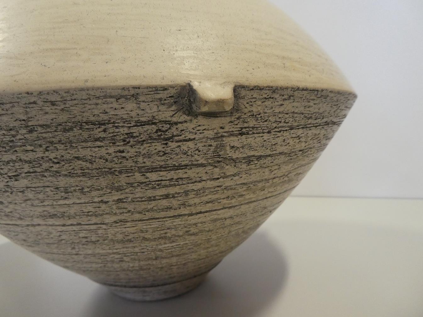 Jason Wason (b.1946): A St. Agnes Clay Lugged Vessel, smooth surface with rubbed metal oxides, - Image 10 of 11