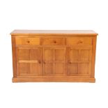 Cat and Mouseman: Lyndon Hammell (Harmby): An English Oak 5ft Panelled Sideboard, with three drawers