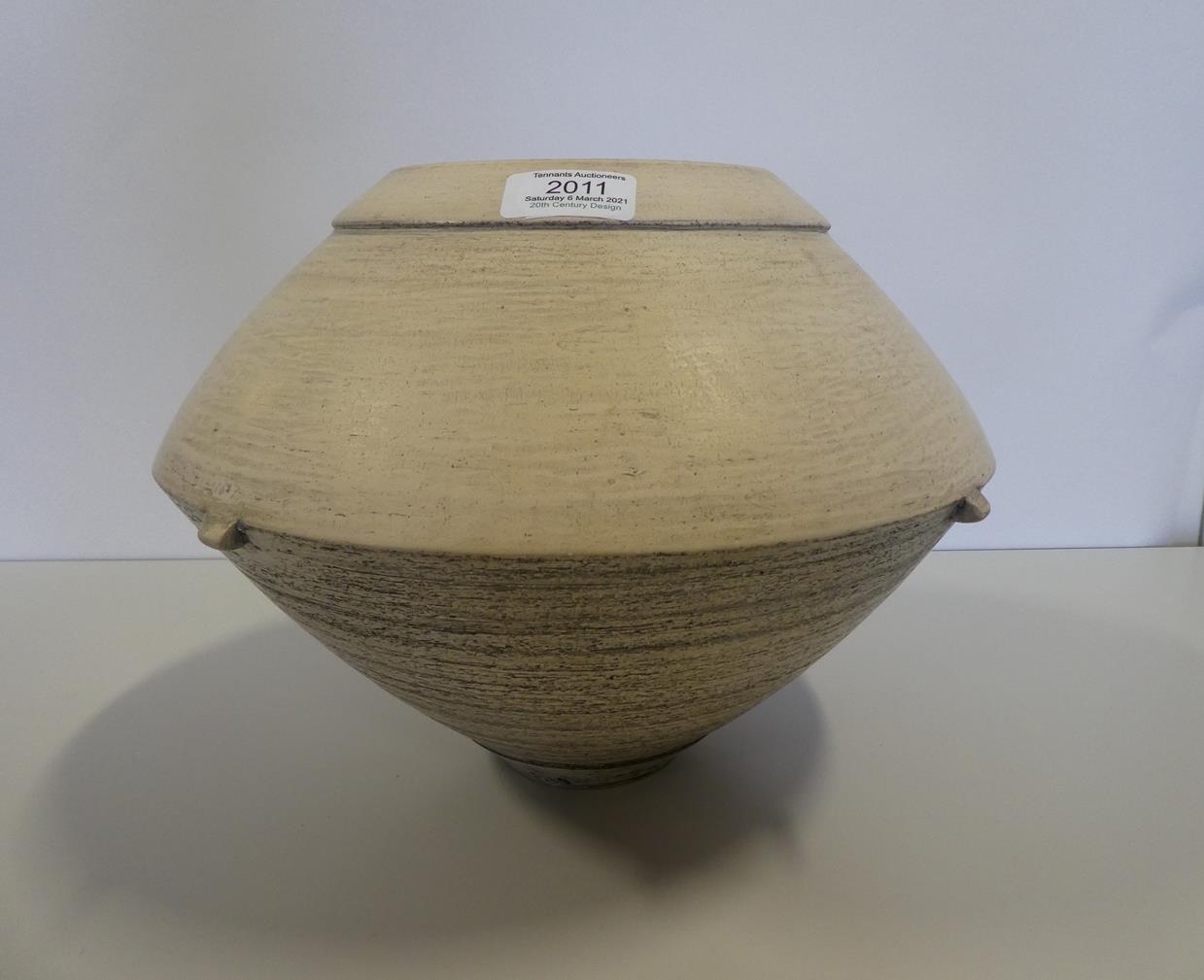 Jason Wason (b.1946): A St. Agnes Clay Lugged Vessel, smooth surface with rubbed metal oxides, - Image 5 of 11