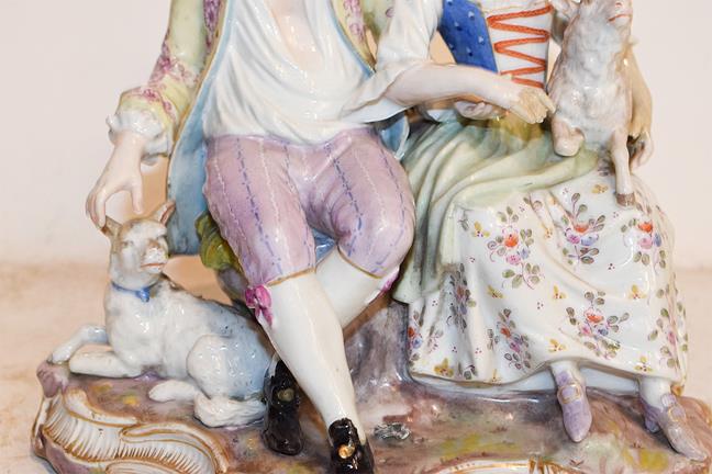 A tray of Continental porcelain figures including a Meissen style figure of a seated shepherd and - Image 26 of 32