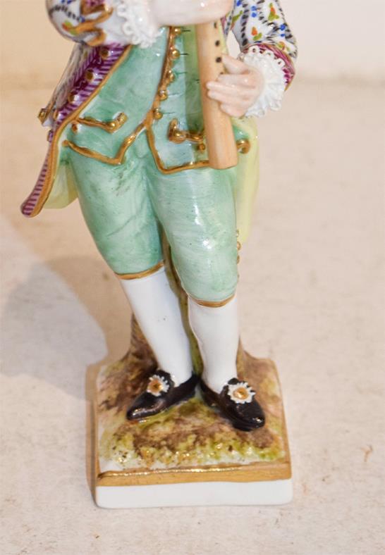 A tray of Continental porcelain figures including a Meissen style figure of a seated shepherd and - Image 9 of 32