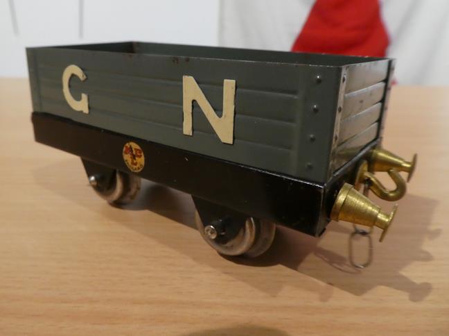 Hornby O Gauge Great Northern Train Set (1920/21) consisting of c/w 0-4-0 locomotive 2710 green with - Image 5 of 19