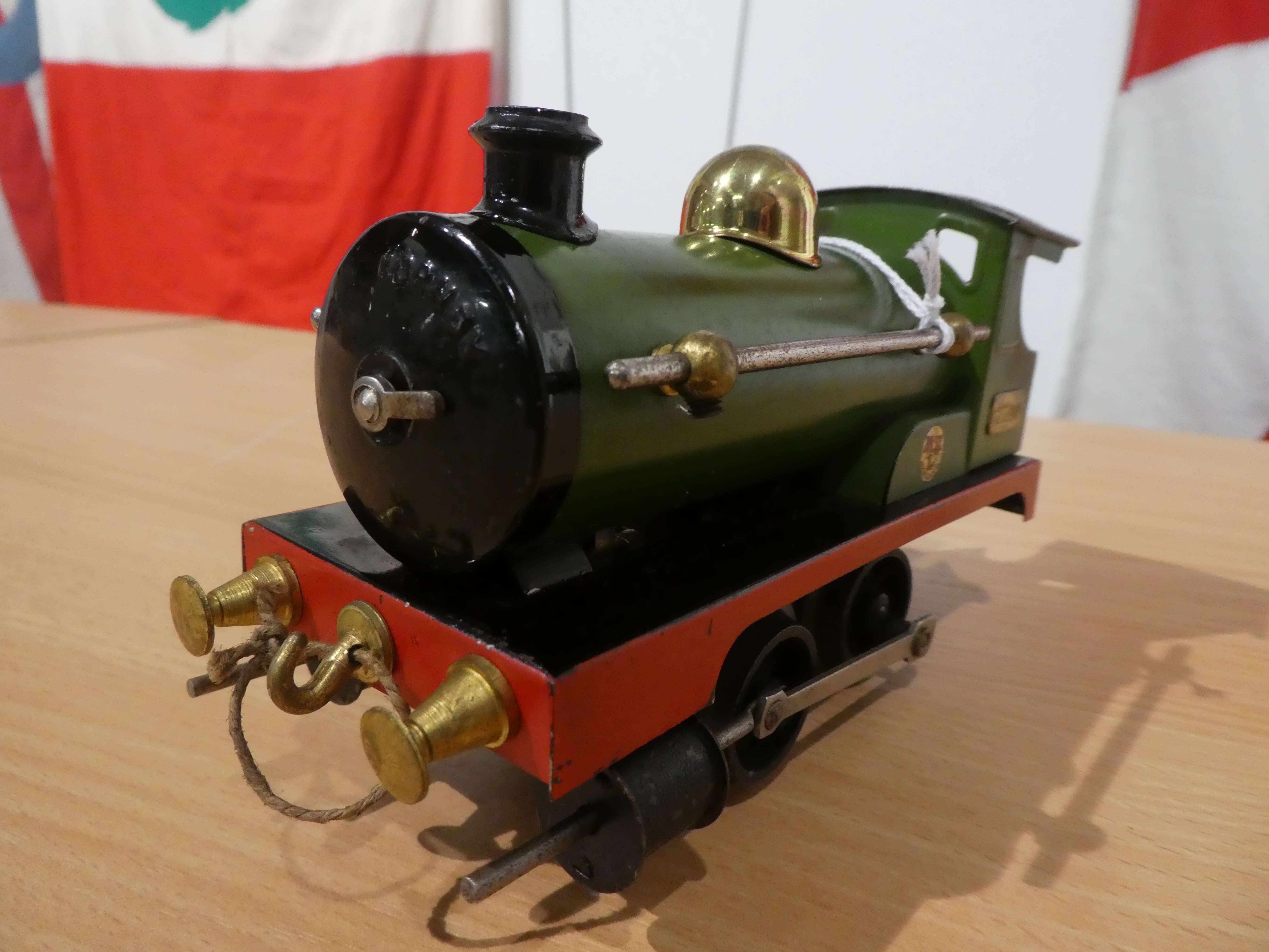 Hornby O Gauge Great Northern Train Set (1920/21) consisting of c/w 0-4-0 locomotive 2710 green with - Image 7 of 19