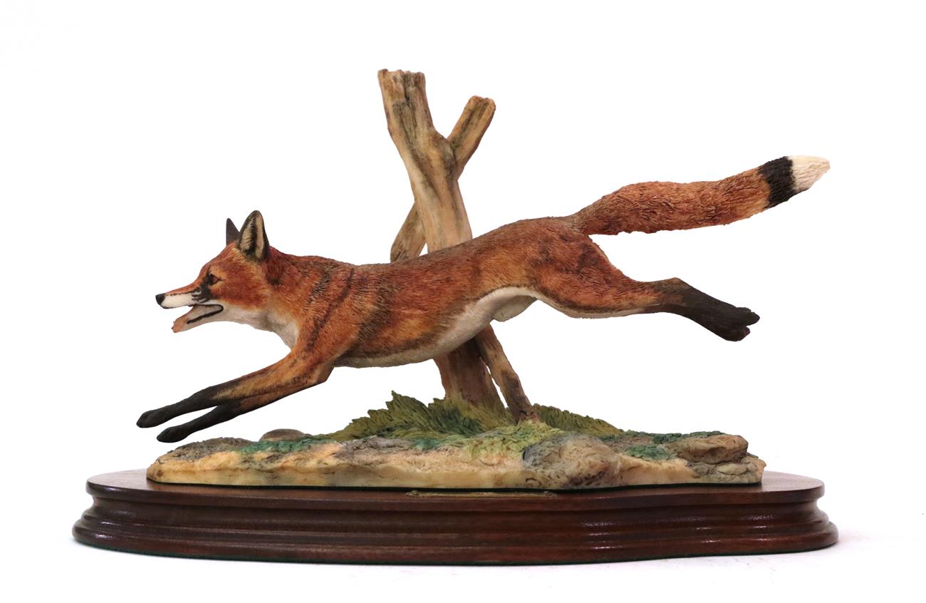 Border Fine Arts 'Leicester Fox', model No. L58 by Ray Ayres, limited edition 122/500, on wood base,