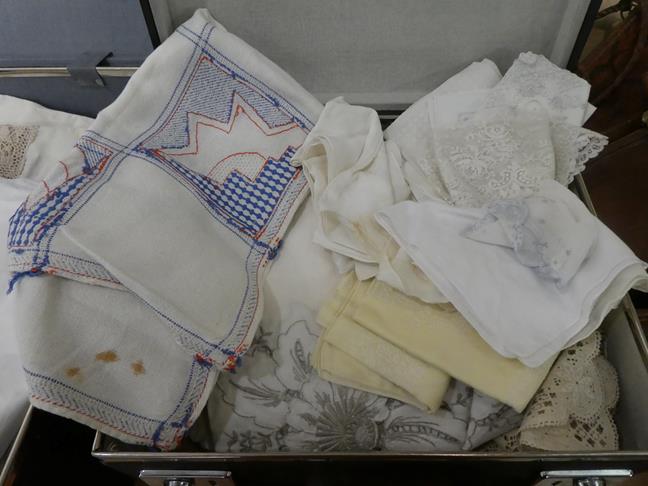 Quantity of assorted white linen, embroidered textiles, handkerchiefs, table linens in a navy - Image 12 of 12